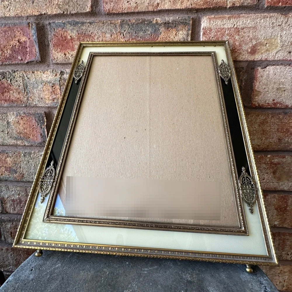 Vintage Hollywood Regency Ornate Gold Filigree 7x9 Picture Frame Black Cream